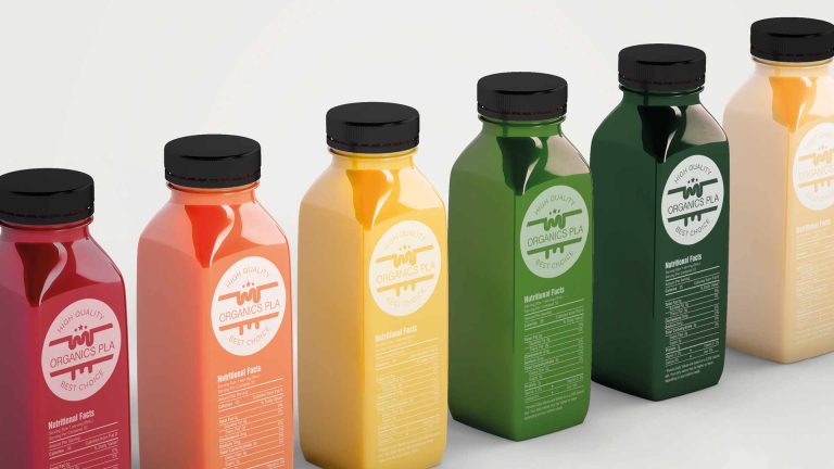 fotografía con botellas de bebidas naturales que ejemplifica con varios colores la Psicología del color para potenciar tus ventas de manera estratégica en 2025